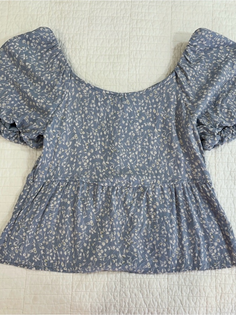 URBAN Romantics Light Blue Floral Button-Front Peplum Blouse - Picture 3 of 6